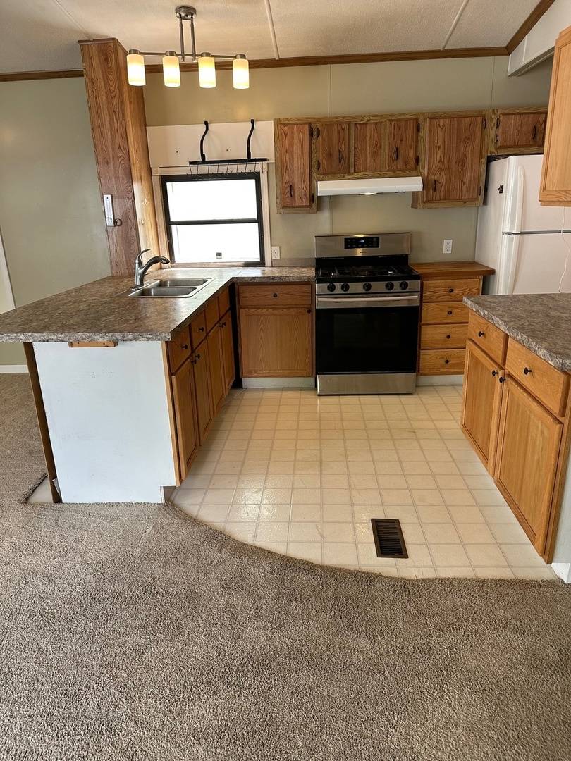 Waterman, IL 60556,465 S Elm Street #7