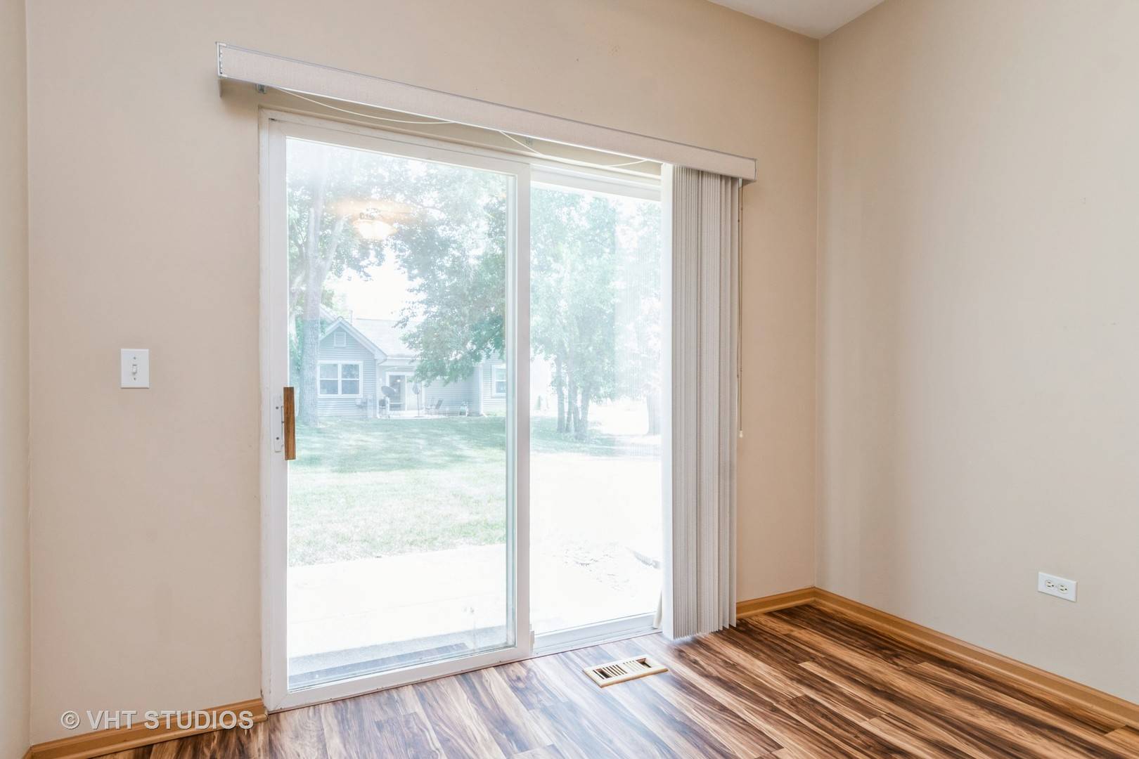 Crest Hill, IL 60403,2501 Park Ridge Court #2501