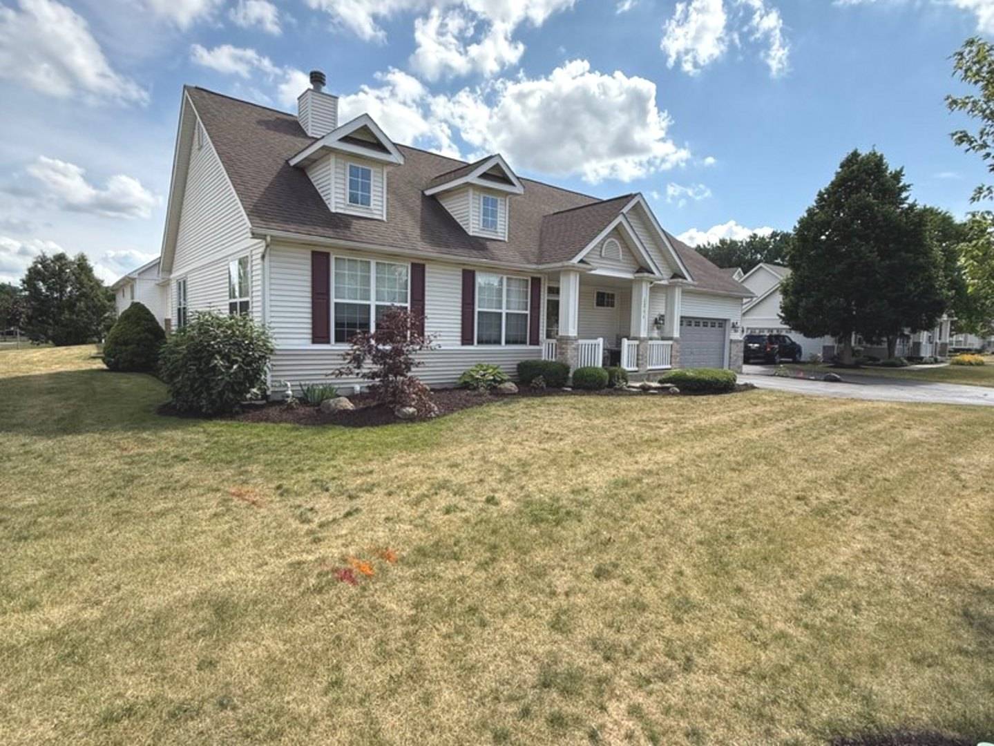 Shorewood, IL 60404,1711 Devonshire Lane