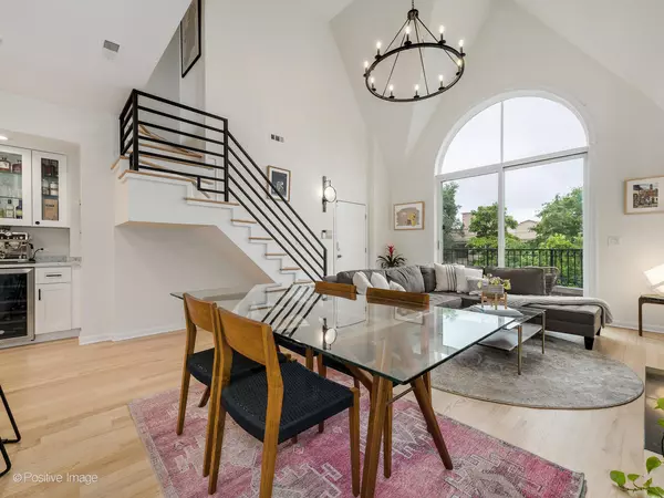 Chicago, IL 60622,2026 W Pierce Avenue #7