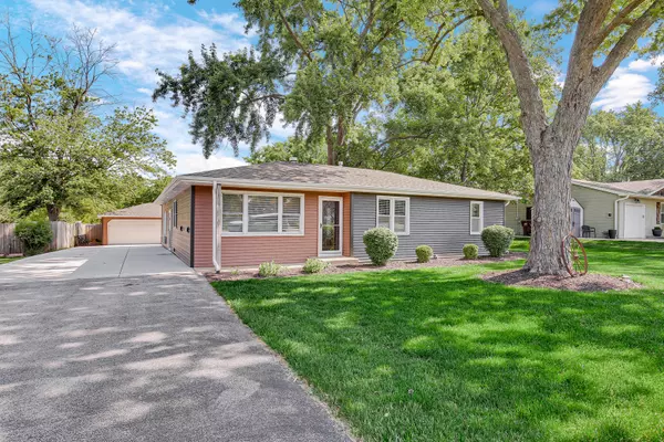 New Lenox, IL 60451,717 Bittersweet Lane