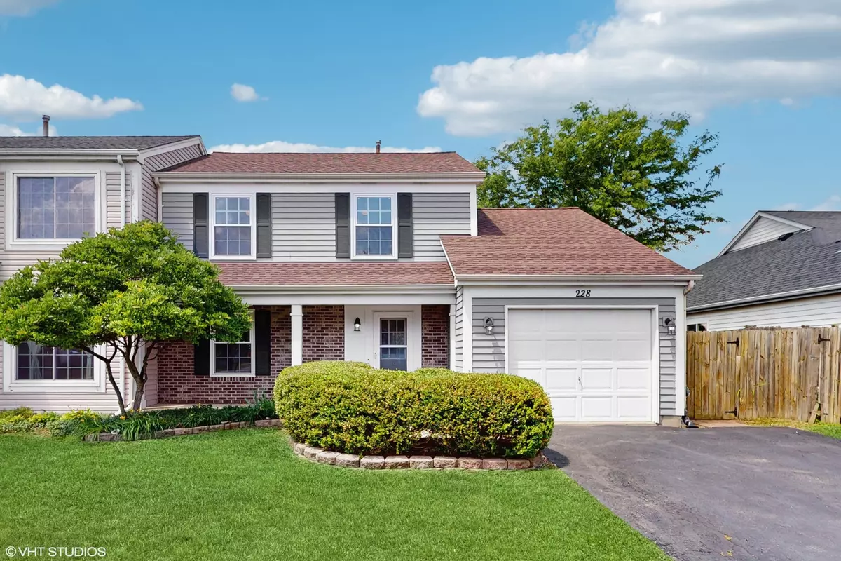 Mundelein, IL 60060,228 Dunton Court
