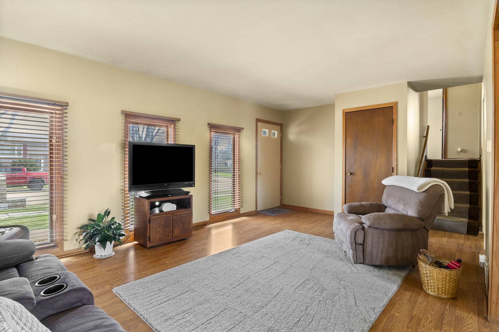 South Elgin, IL 60177,440 Charles Court