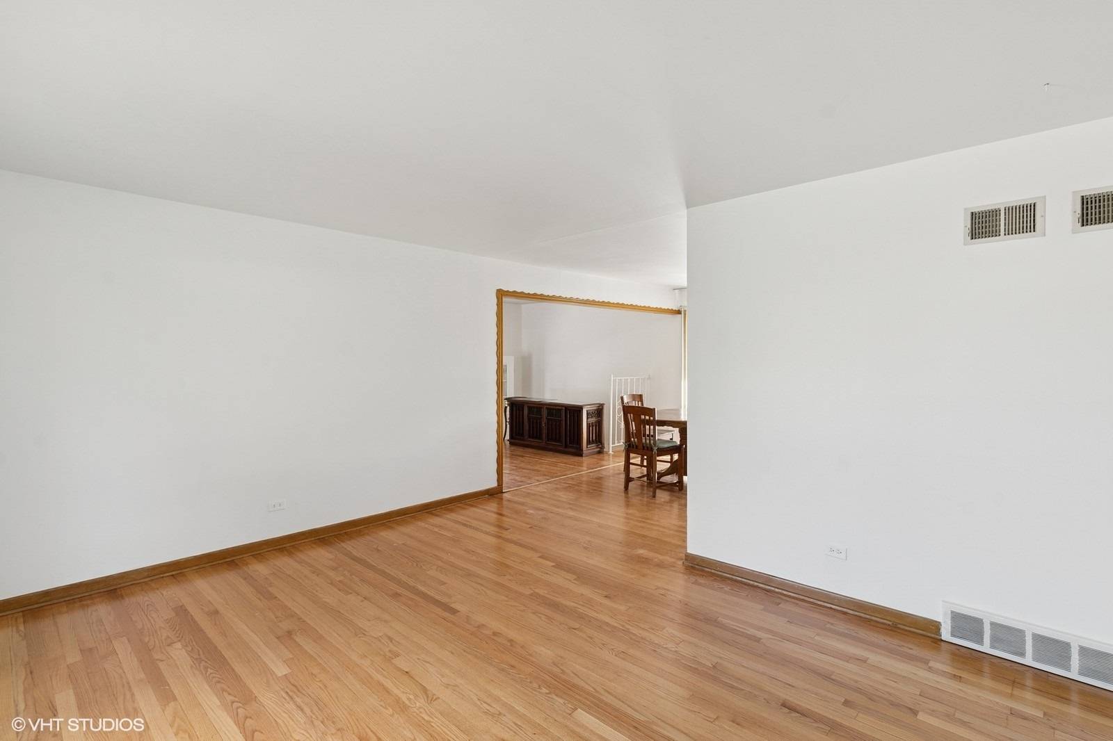 Mount Prospect, IL 60056,901 S Can Dota Avenue