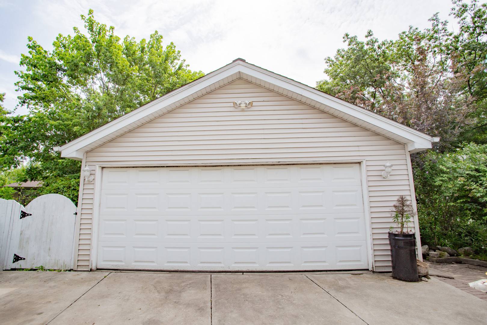 Buffalo Grove, IL 60089,535 Weidner Road