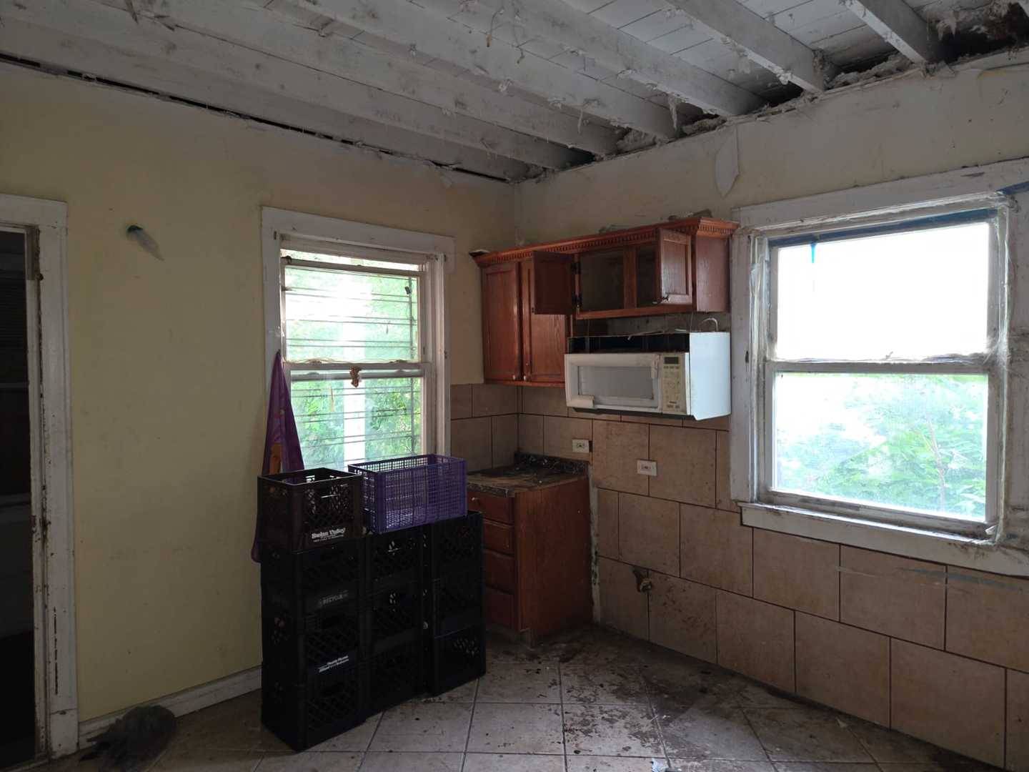 Chicago, IL 60636,1514 W 73rd Street