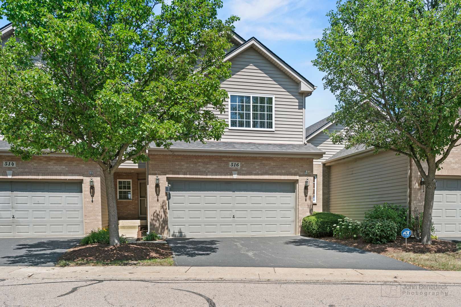 516 Madison Lane, Elgin, IL 60123