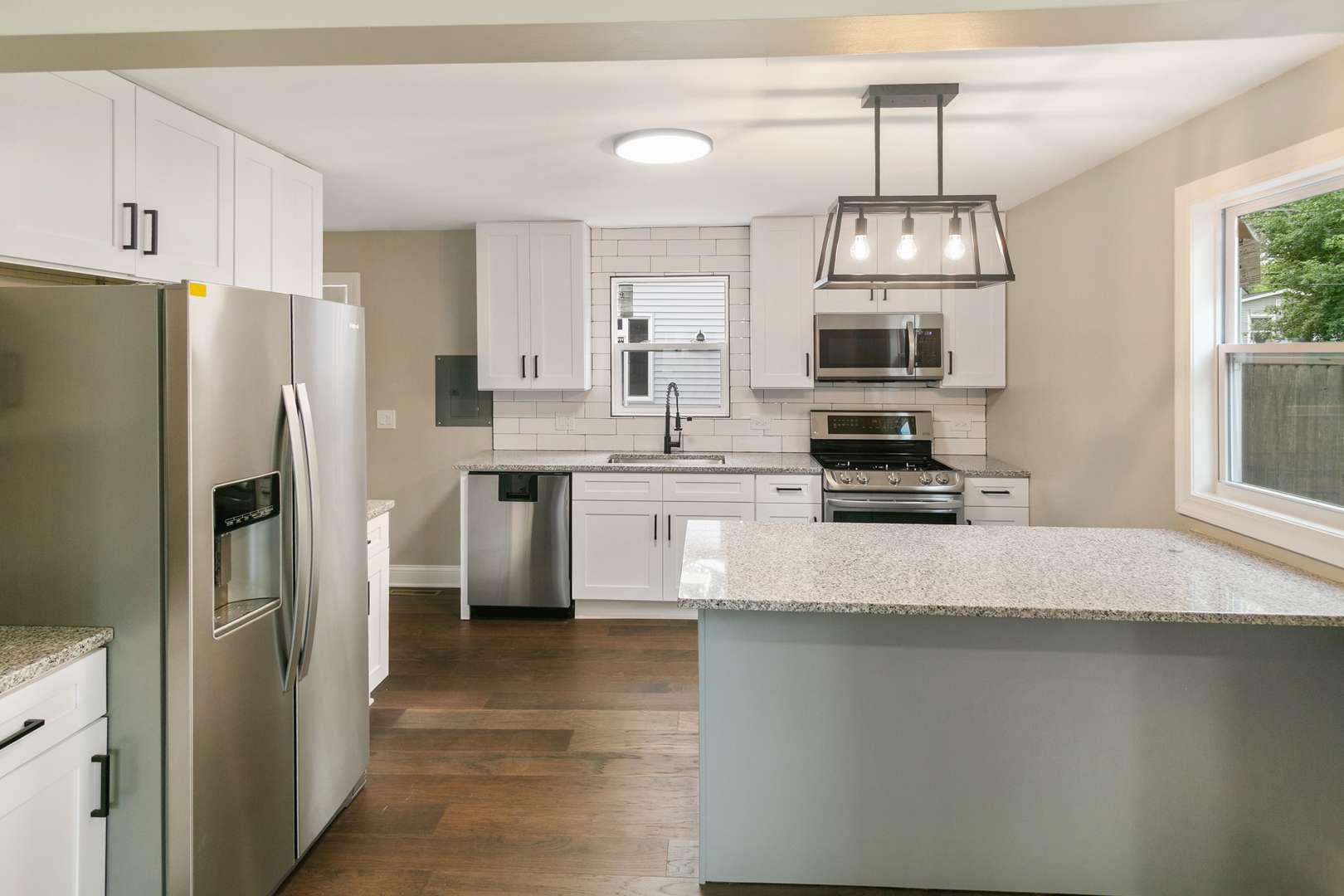 Mundelein, IL 60060,411 N Lakeshore Drive