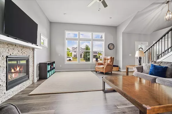 Downs, IL 61736,507 Raef Road