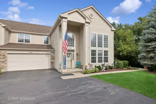 2501 Oak Drive, West Dundee, IL 60118