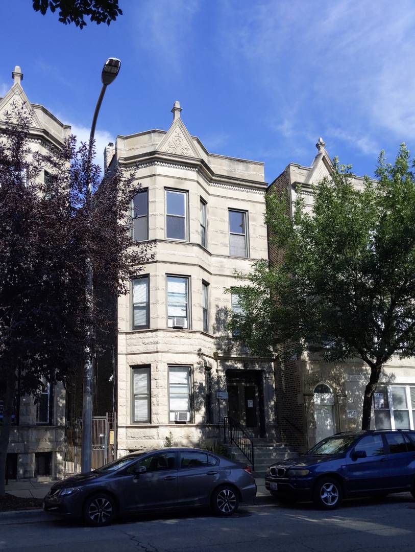 1039 S Racine Avenue #3R, Chicago, IL 60607