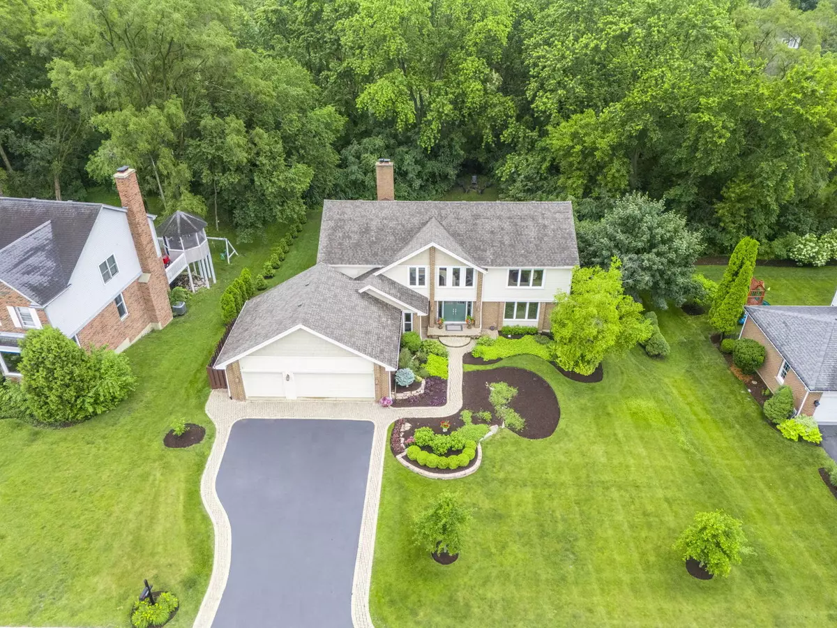 Barrington, IL 60010,365 Covington Drive