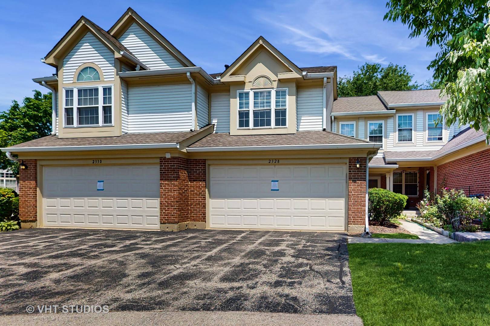 Schaumburg, IL 60194,2328 Sedgfield Court