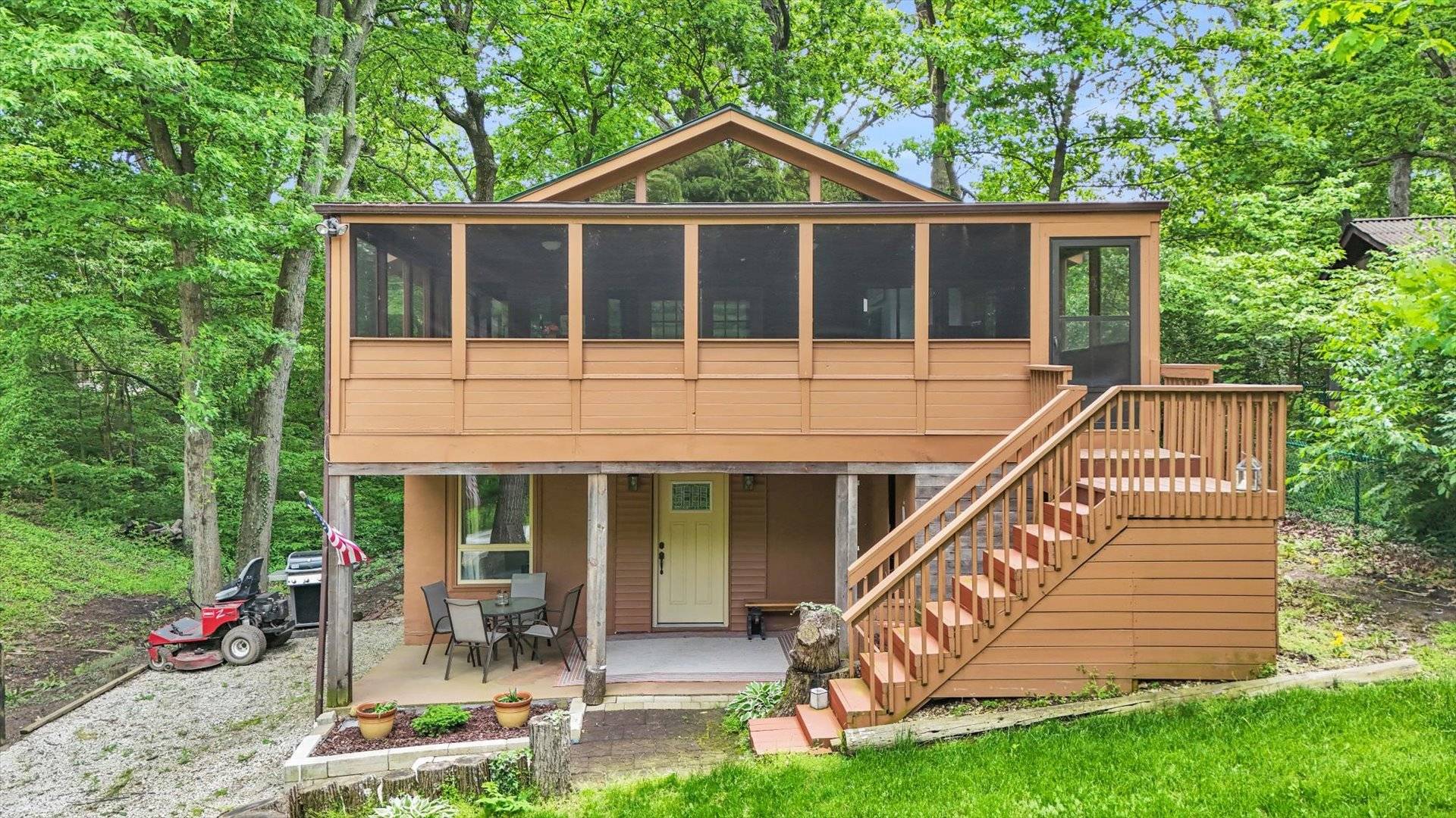Loda, IL 60948,131 Shawnee Lane