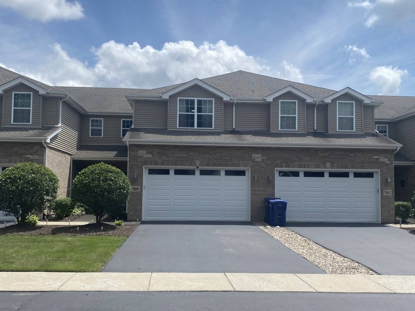 Worth, IL 60482,7009 W Crandall Avenue