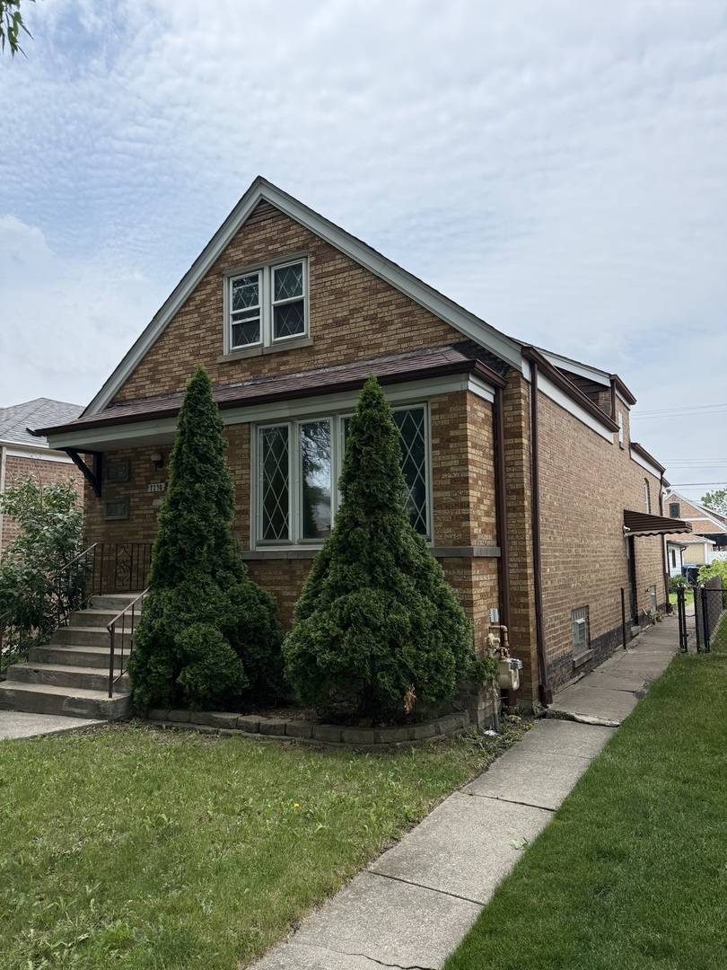 Chicago, IL 60629,7230 S Avers Avenue