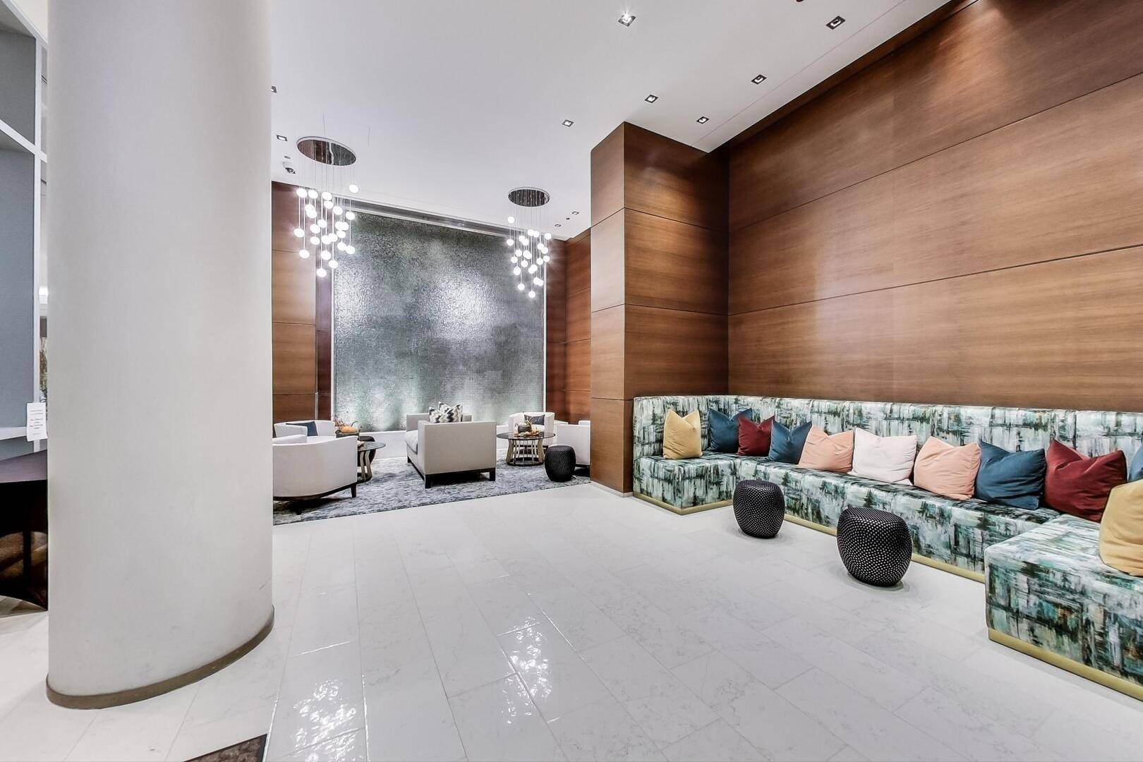 Chicago, IL 60605,1211 S Prairie Avenue #1106