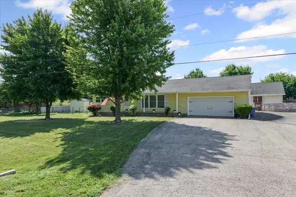 Monticello, IL 61856,941 Troy Phillips Road