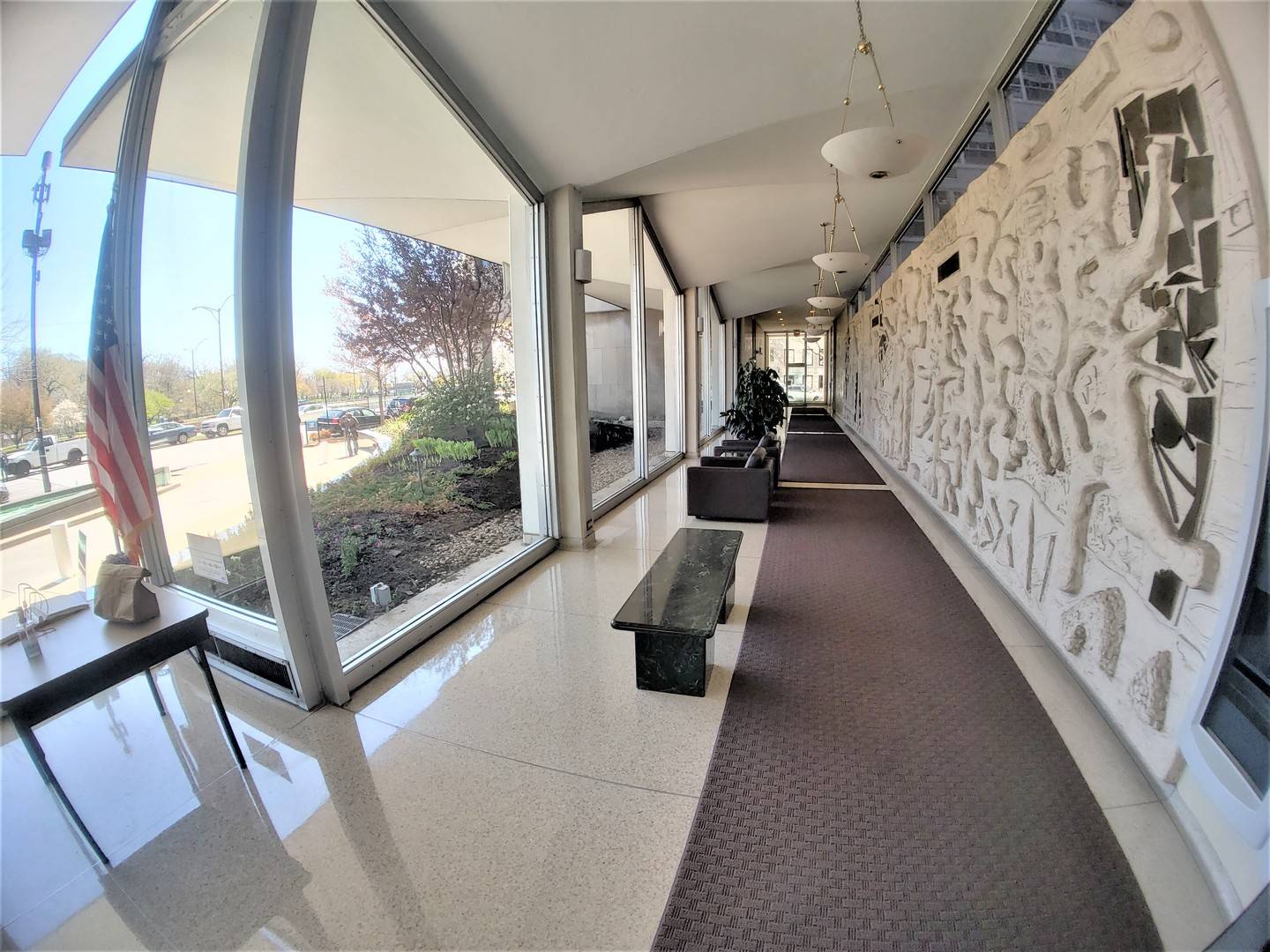 Chicago, IL 60657,3550 N Lake Shore Drive #1210