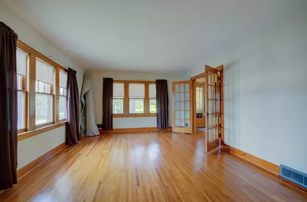Joliet, IL 60433,1116 Richards Street