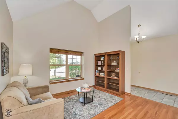 Frankfort, IL 60423,8057 W Duane Drive