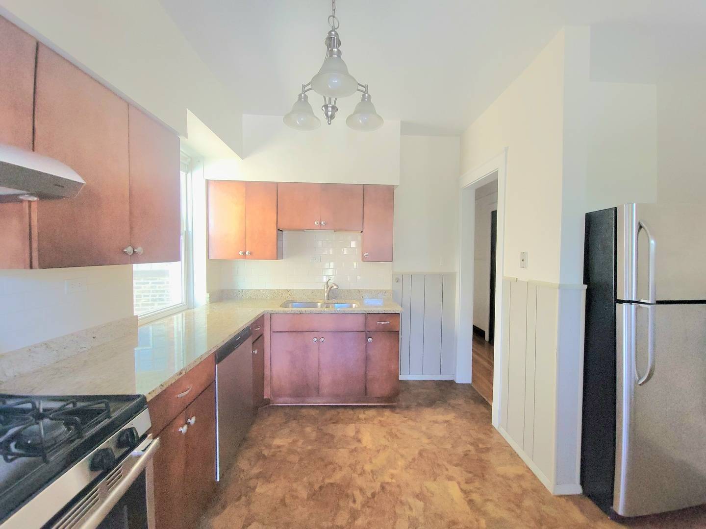 Chicago, IL 60660,6320 N LAKEWOOD Avenue #2