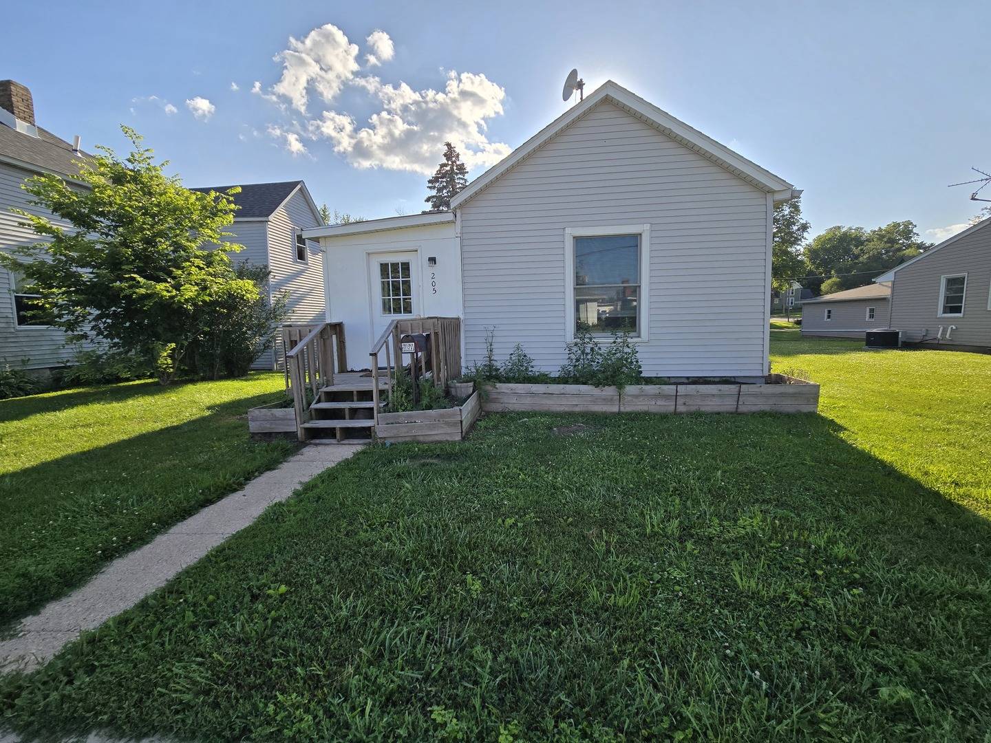 205 S Congress Avenue, Polo, IL 61064
