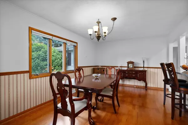 Maple Park, IL 60151,804 Elm Street
