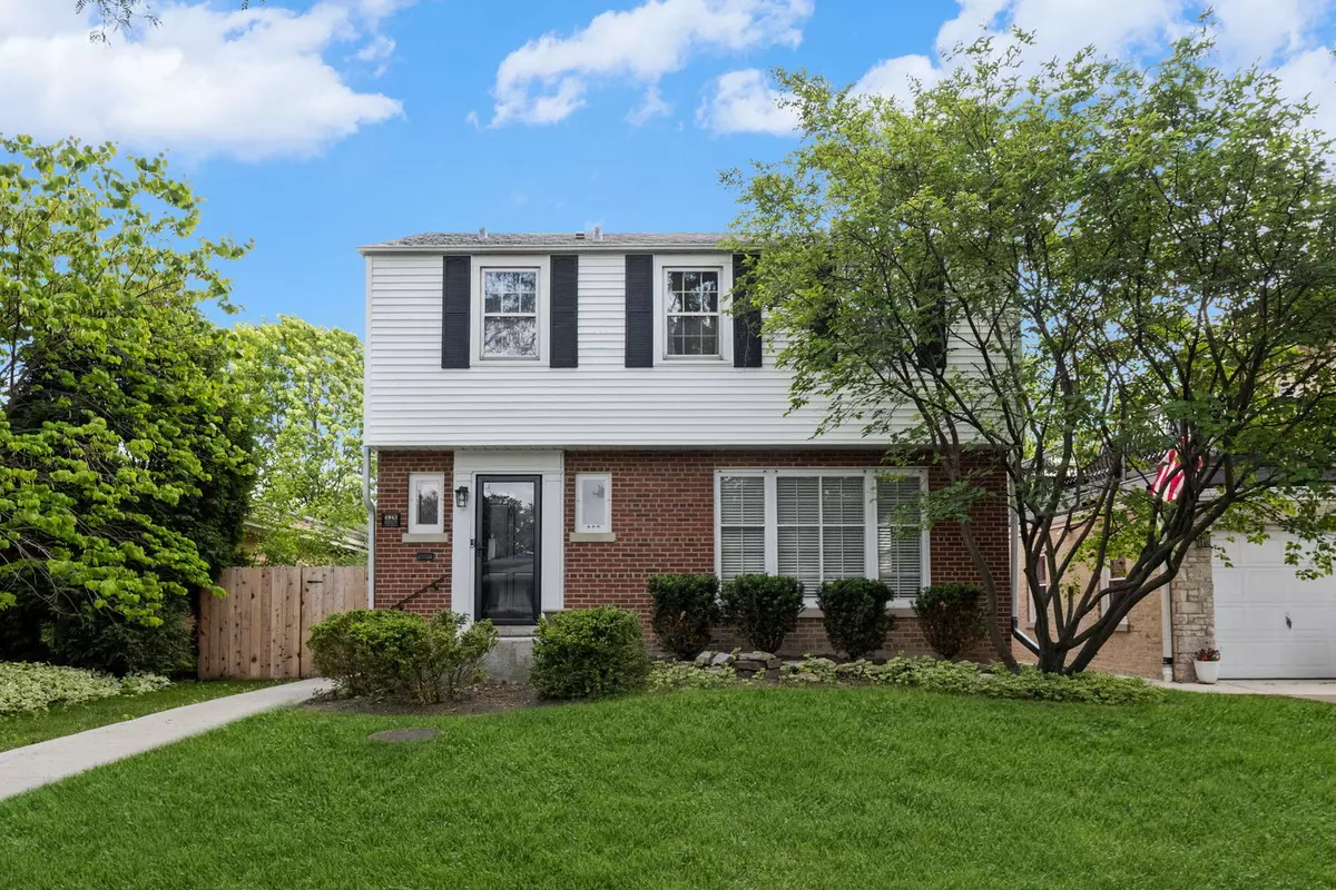 Skokie, IL 60077,4943 Fairview Lane