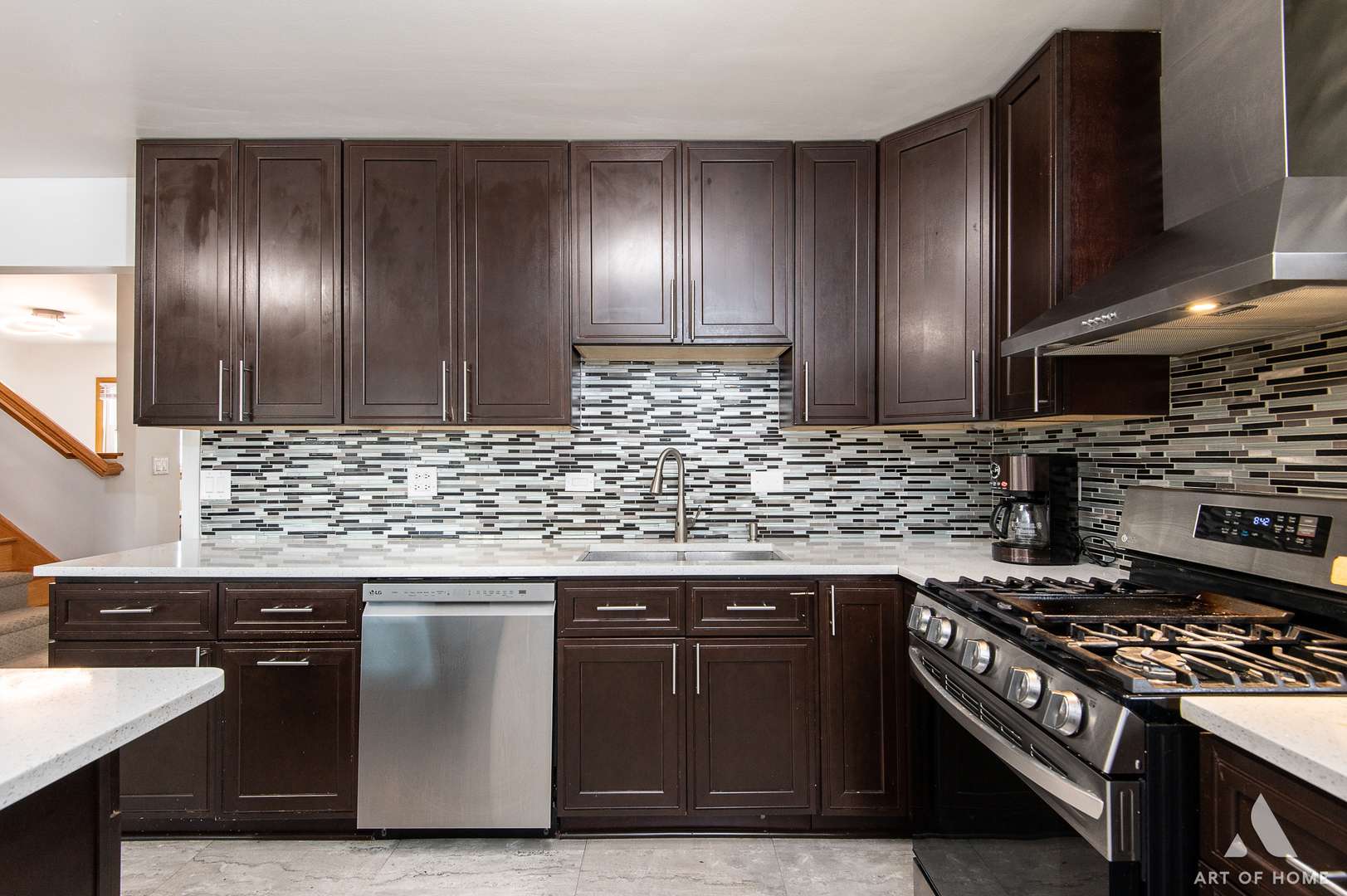 Mount Prospect, IL 60056,402 Hatlen Avenue