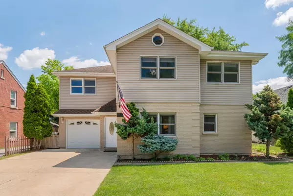 La Grange, IL 60525,641 8th Avenue