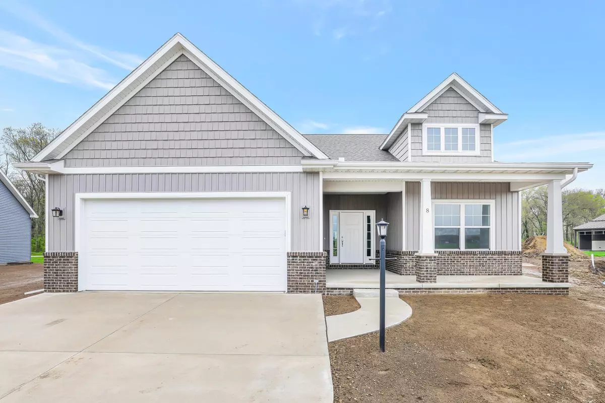 Monticello, IL 61856,4 Forest Drive