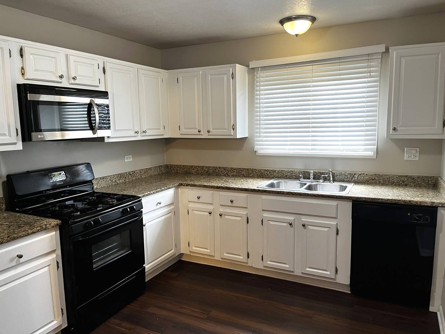 Matteson, IL 60443,42 Pheasant Road