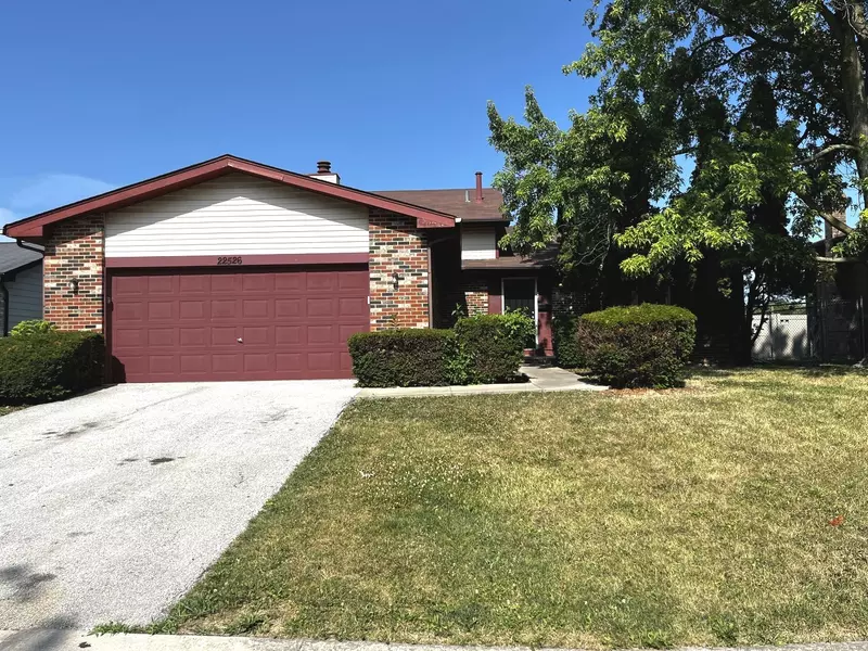 22526 Clarendon Avenue, Richton Park, IL 60471