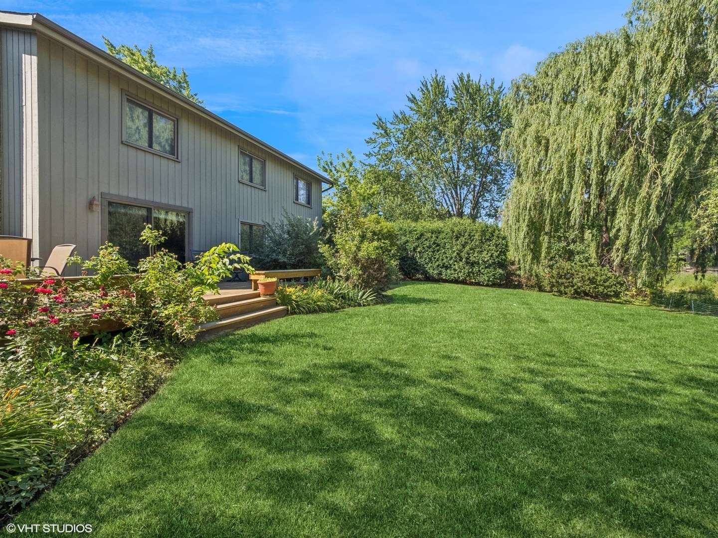 Palatine, IL 60067,68 E Garden Avenue