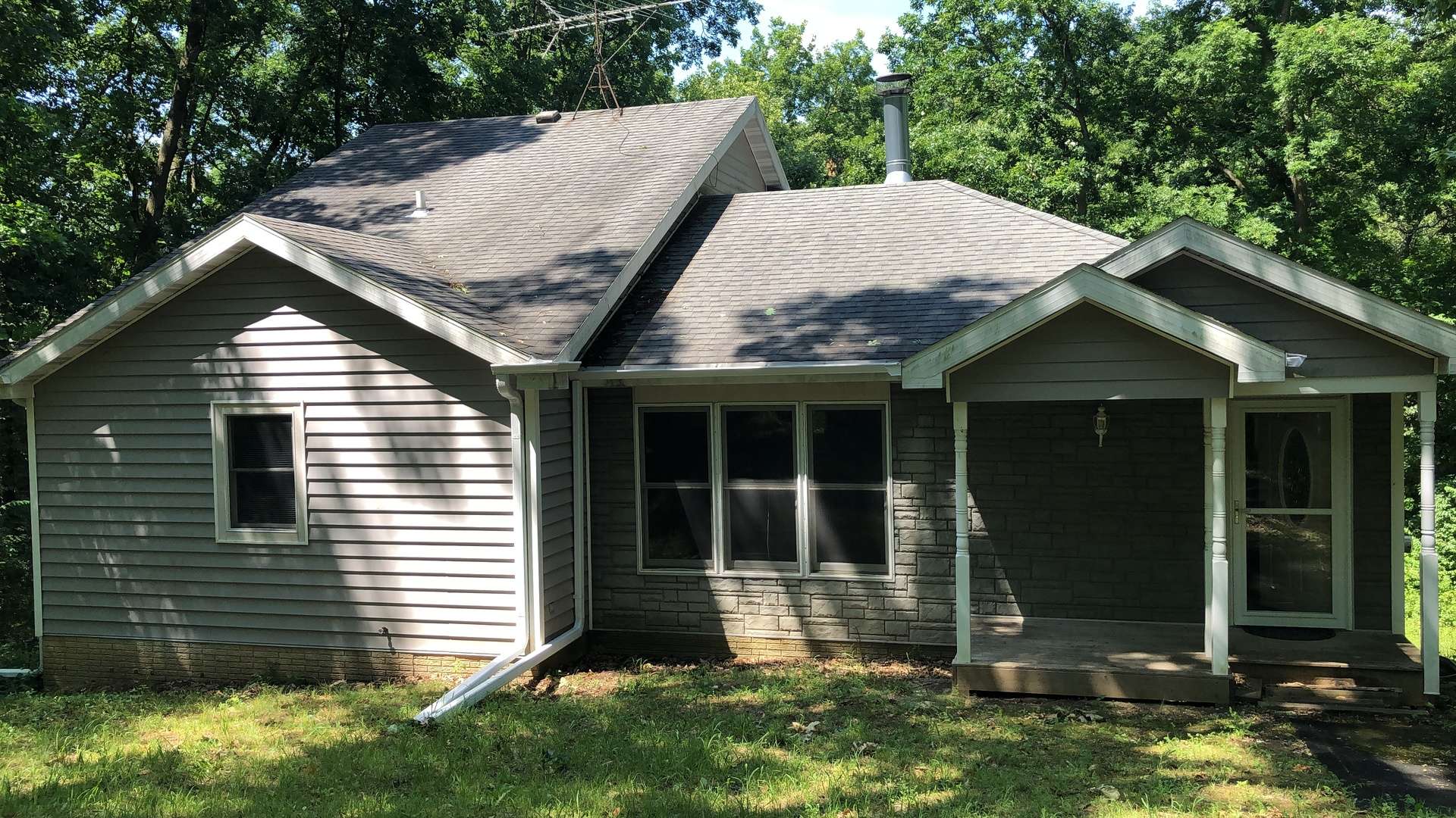 Putnam, IL 61560,7 Cedar S Lane