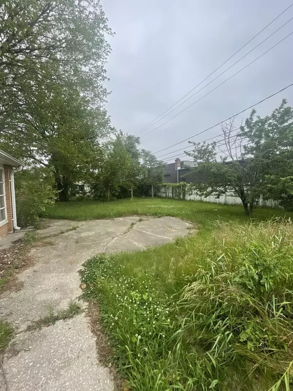 Calumet City, IL 60409,775 Greenbay Avenue