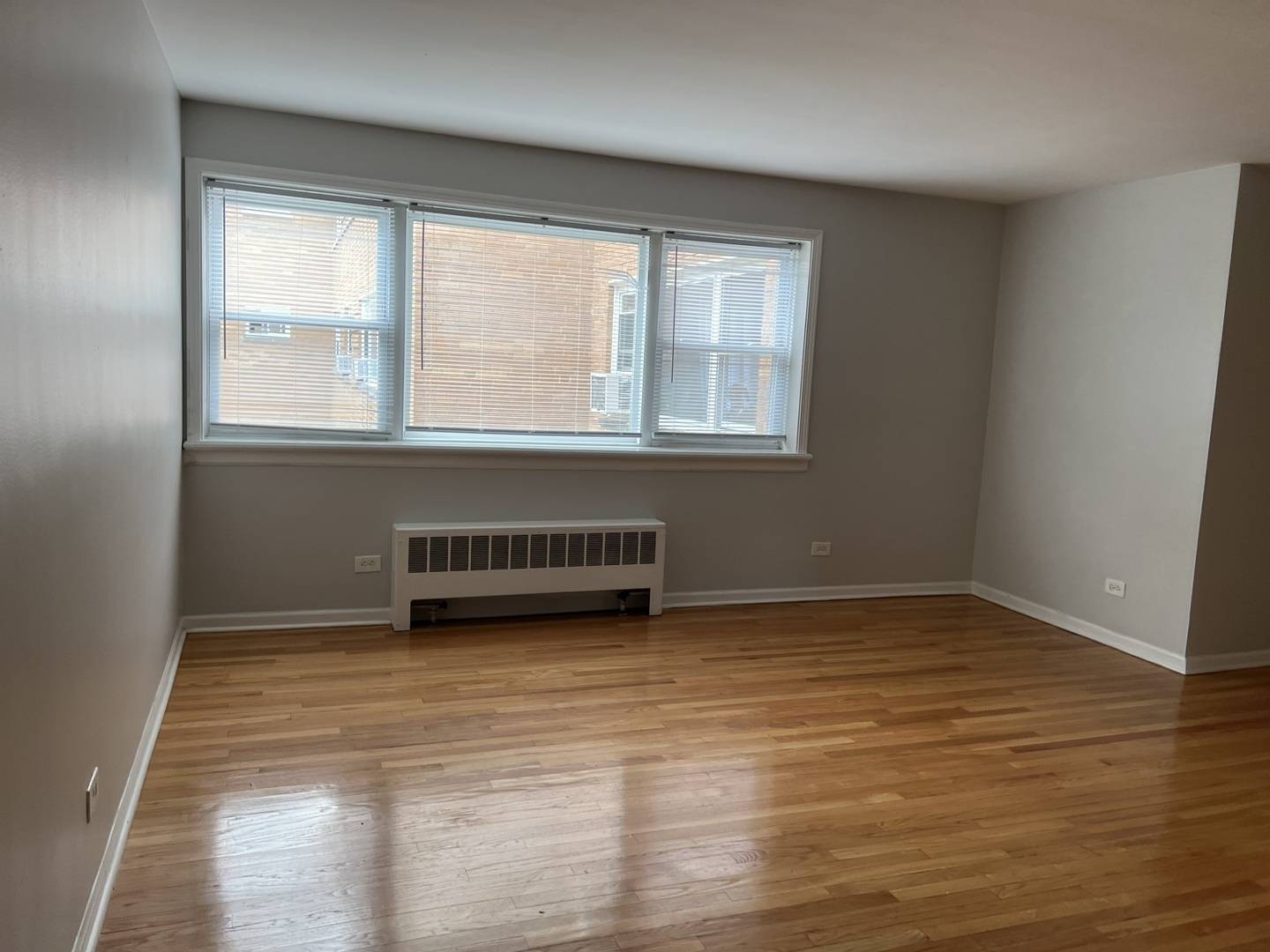 Chicago, IL 60645,Address not disclosed