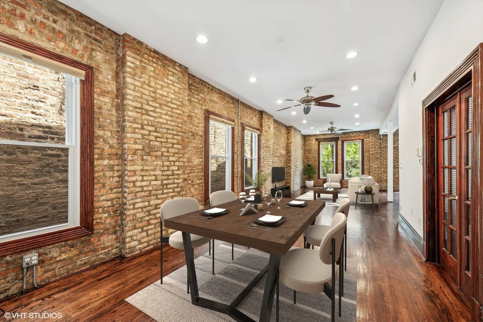Chicago, IL 60622,1734 W ERIE Street #3