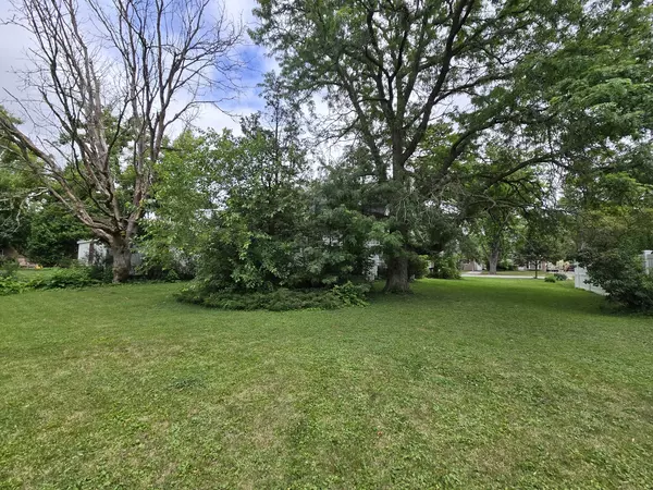 Lombard, IL 60148,434 S Lewis Avenue