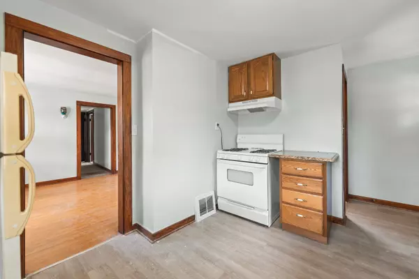 Batavia, IL 60510,637/639 E Wilson Street