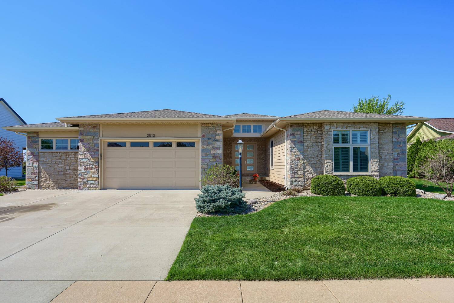 2513 Muirfield Place, Urbana, IL 61802