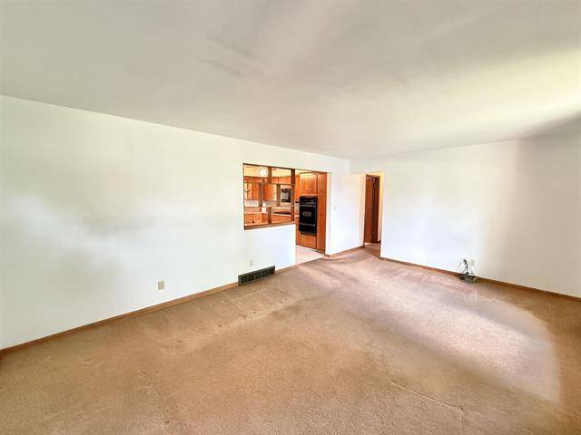 Rockford, IL 61109,2795 Cascade Drive