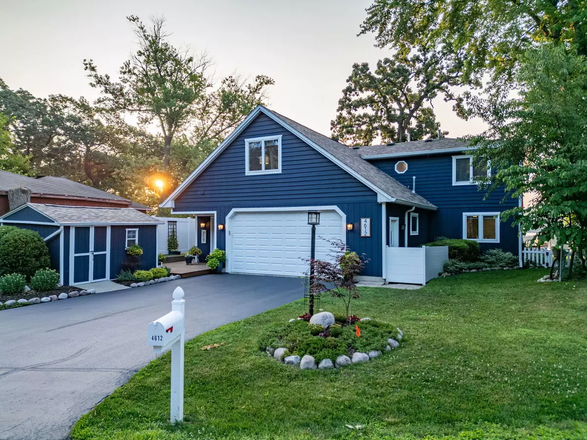 Wonder Lake, IL 60097,4612 W Lake Shore Drive