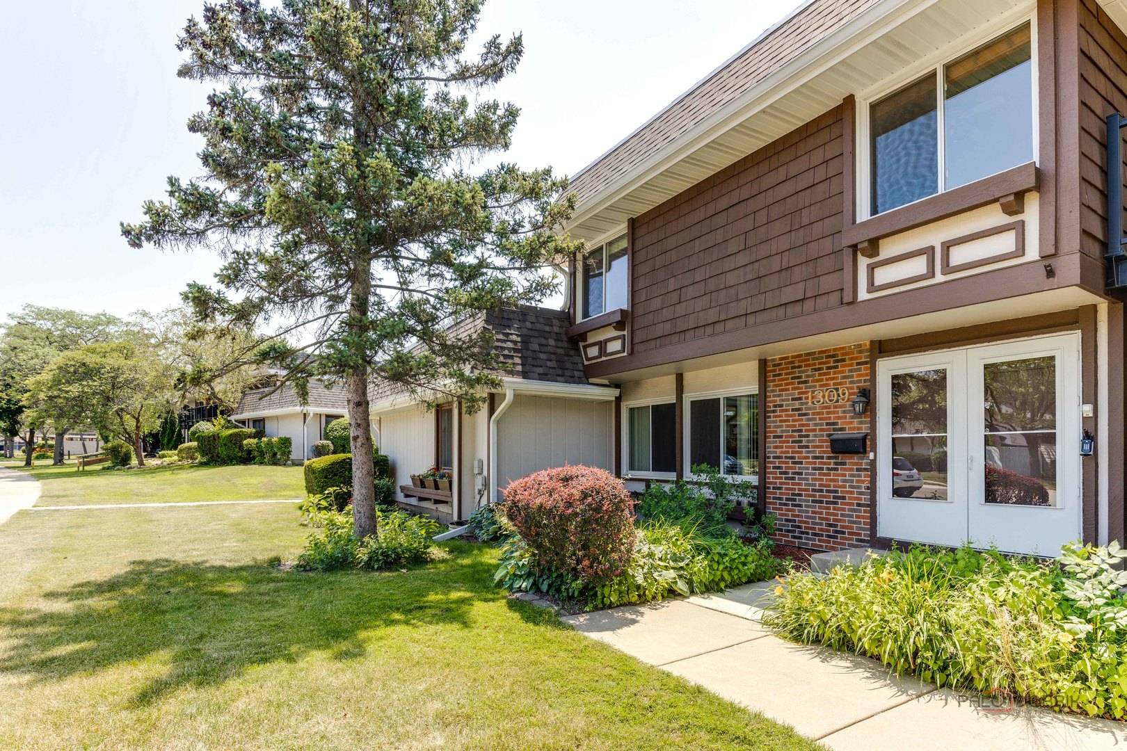 Hanover Park, IL 60133,1309 Court O