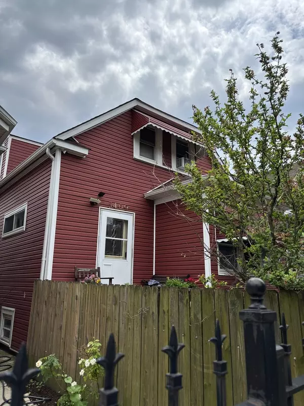 Chicago, IL 60632,5409 S Richmond Street