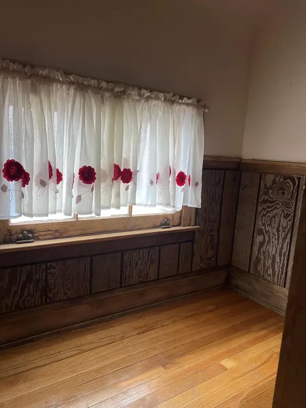 Chicago, IL 60651,1451 N Latrobe Avenue