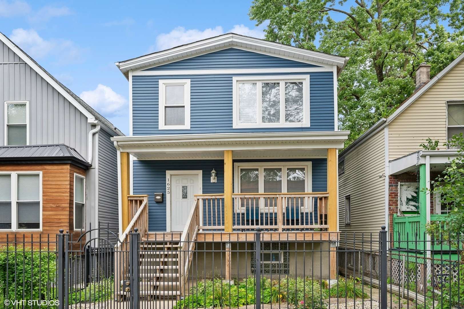 1625 N LAWNDALE Avenue, Chicago, IL 60647
