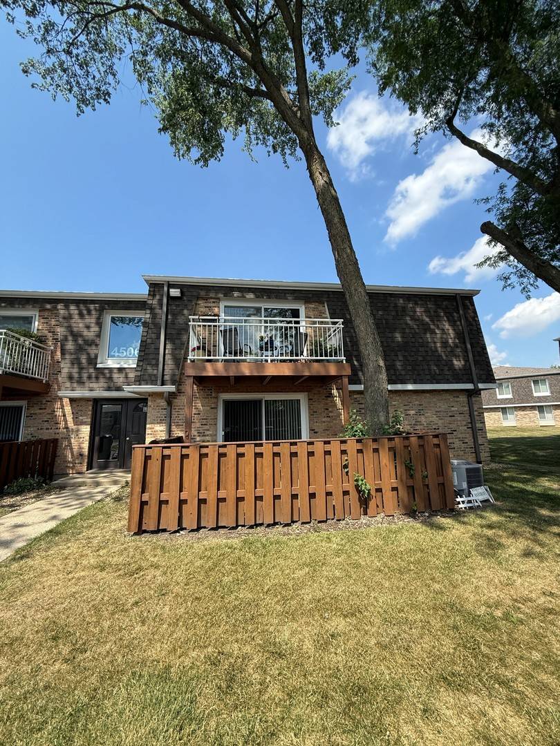 4506 Kings Walk Drive #1B, Rolling Meadows, IL 60008