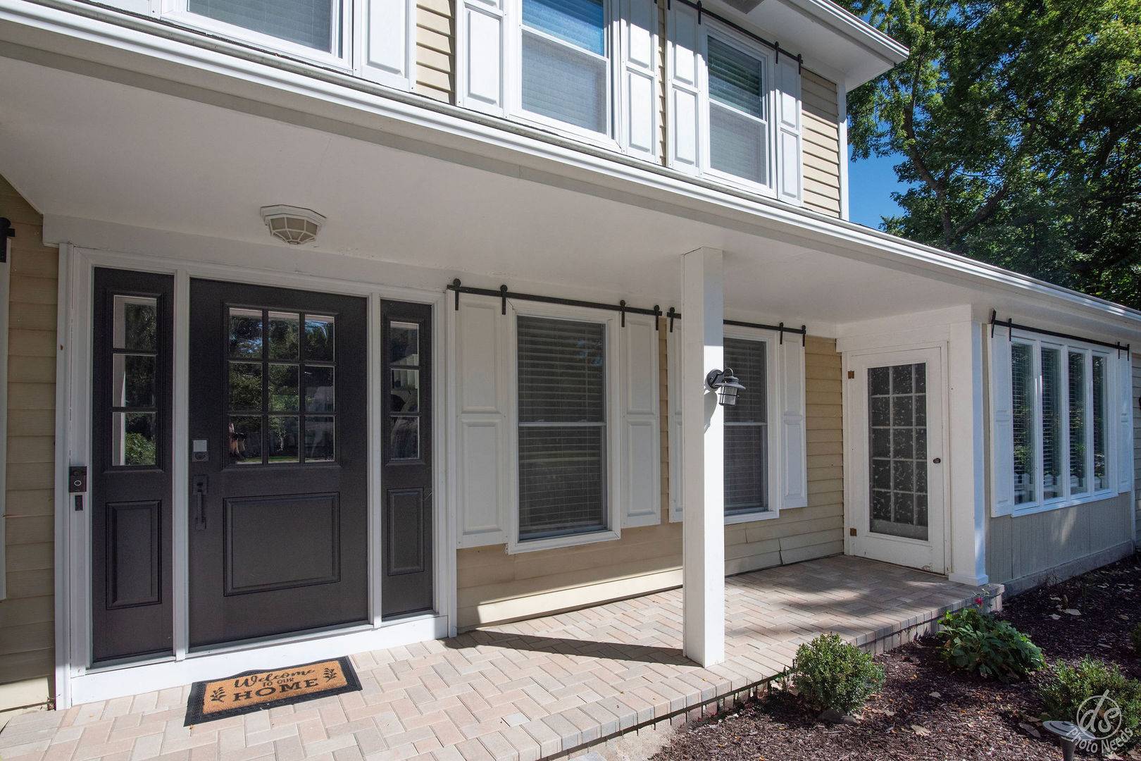 Barrington, IL 60010,28426 W Lindbergh Drive